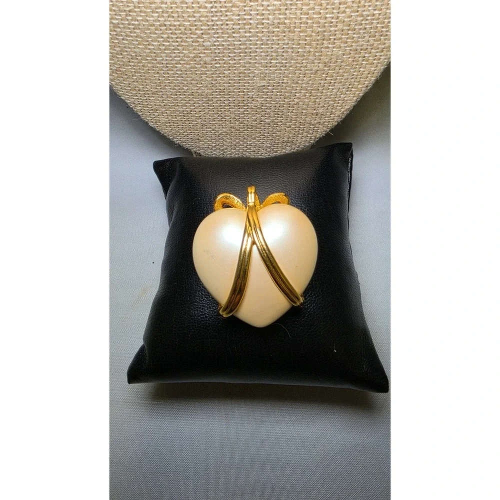 Joan Rivers product vintage